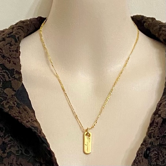 Ferragamo Gold-plated Bullet Shaped Charm Pendant Necklace - Picture 5 of 7